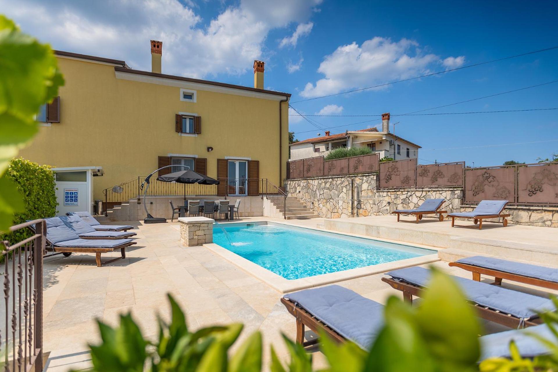 Villa Alberta Rovinjsko Selo Exterior photo